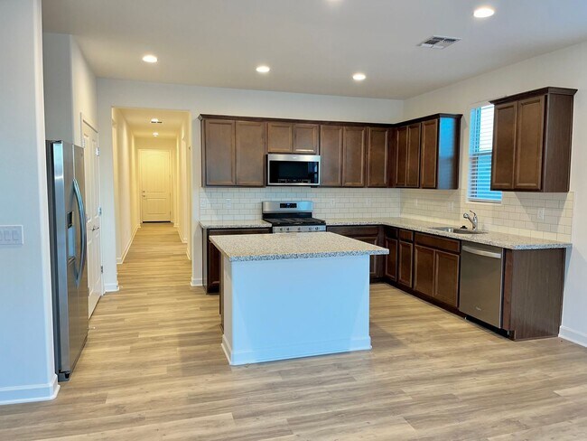 Building Photo - Single level, 4Bedrooms/3Bath TollBrother ...