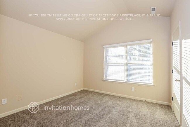 Building Photo - 119 Biscayne Terrace