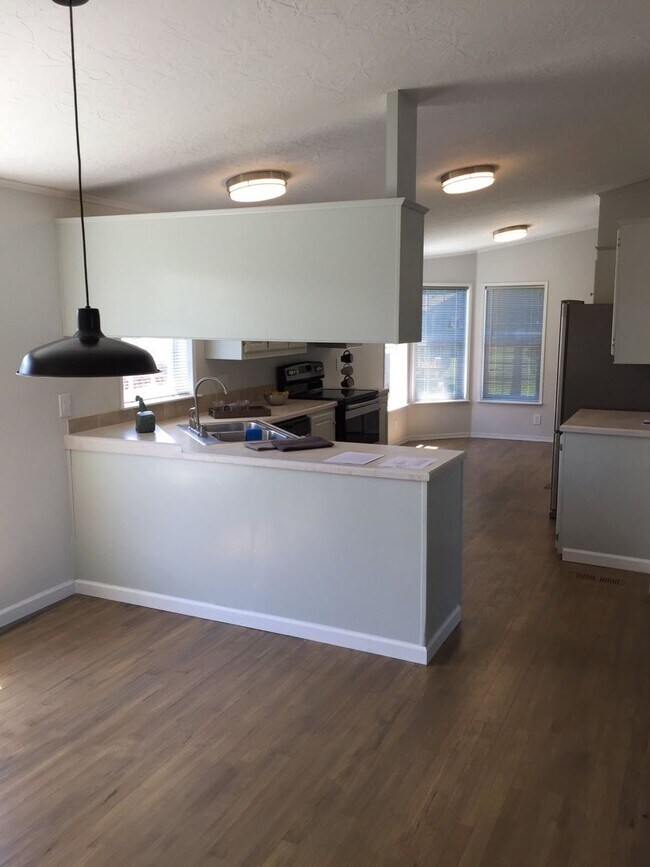 Building Photo - 3bedroom 2bath Mobile Home