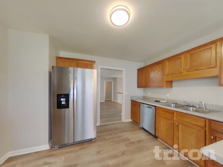 Building Photo - 38 Stonemont Ct