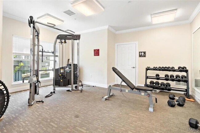 Building Photo - 1270 Strassner Dr