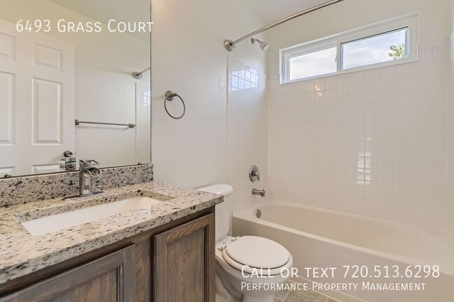 Building Photo - 6493 Grass Ct