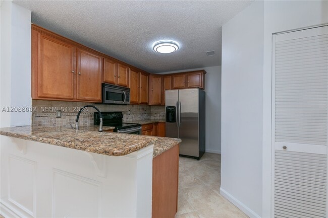 Building Photo - 5741 Riverside Dr