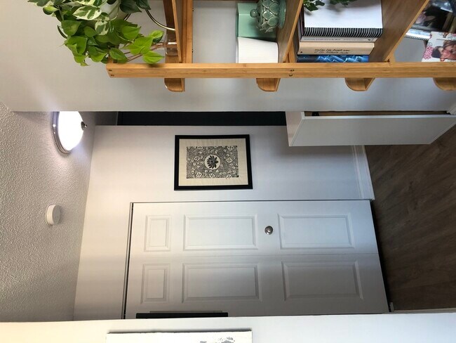 Building Photo - 3660 N Lake Shore Dr