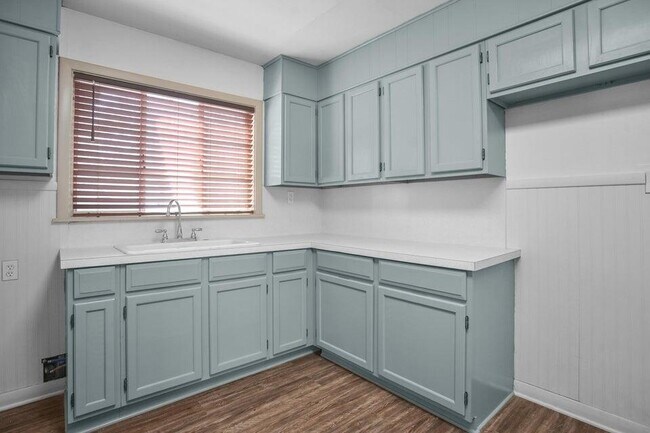 Building Photo - 4309 31st St