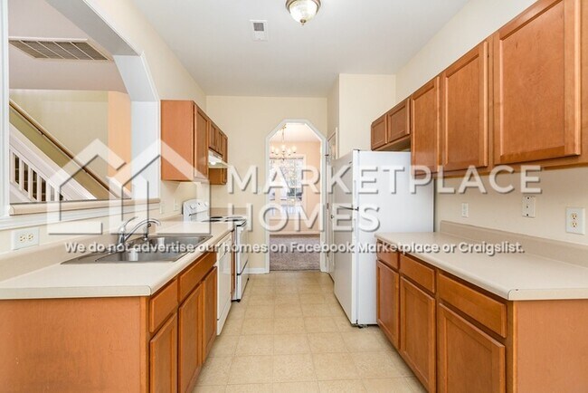 Building Photo - 2124 Star Sapphire Dr
