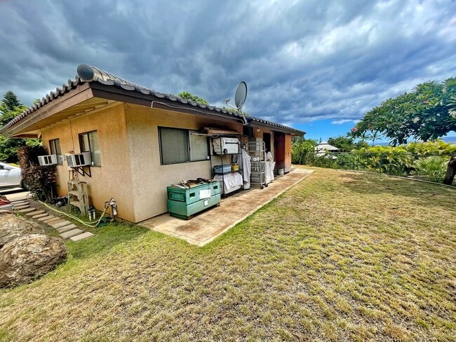 Building Photo - Maui Meadows - 2 Bed 1 Bath Unfurnished Cottage with Panoramic Ocean Views