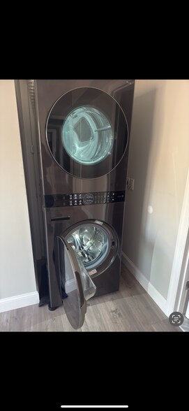 Building Photo - 18 Canine Rd