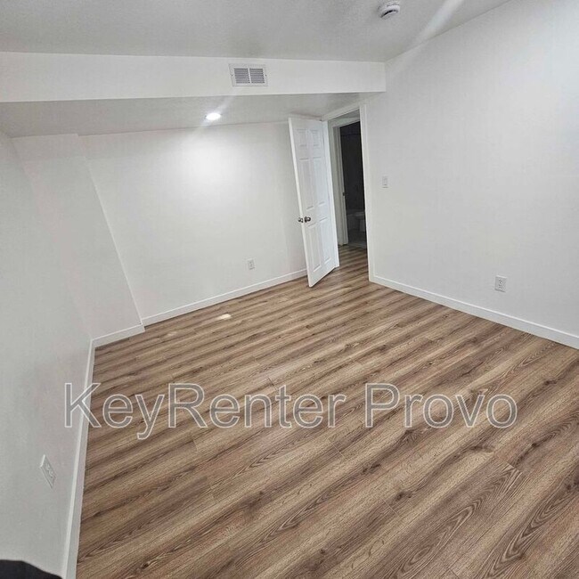 Building Photo - 1297 Dawes Wy