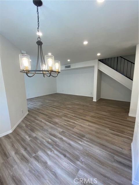 Building Photo - 7651 Reseda Blvd