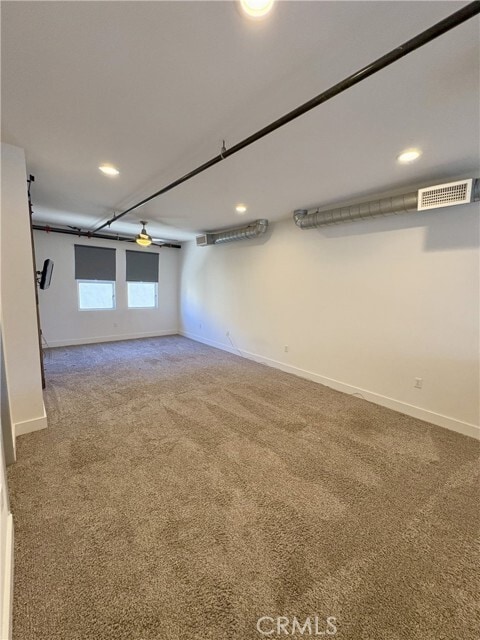 Building Photo - 920 E Santa Ana Blvd