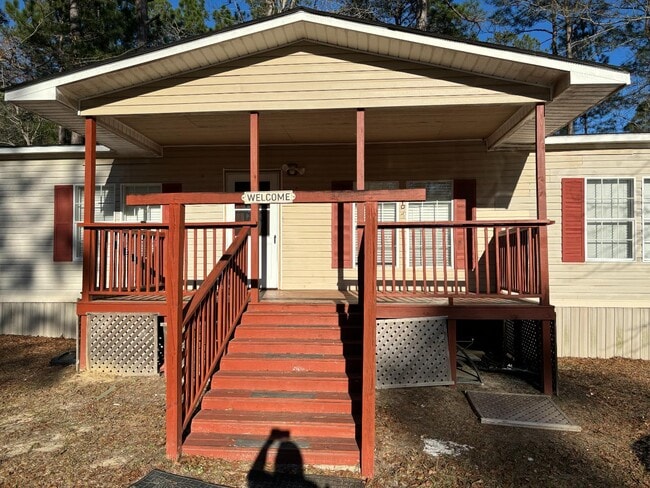 Building Photo - 132 Sallie Rd