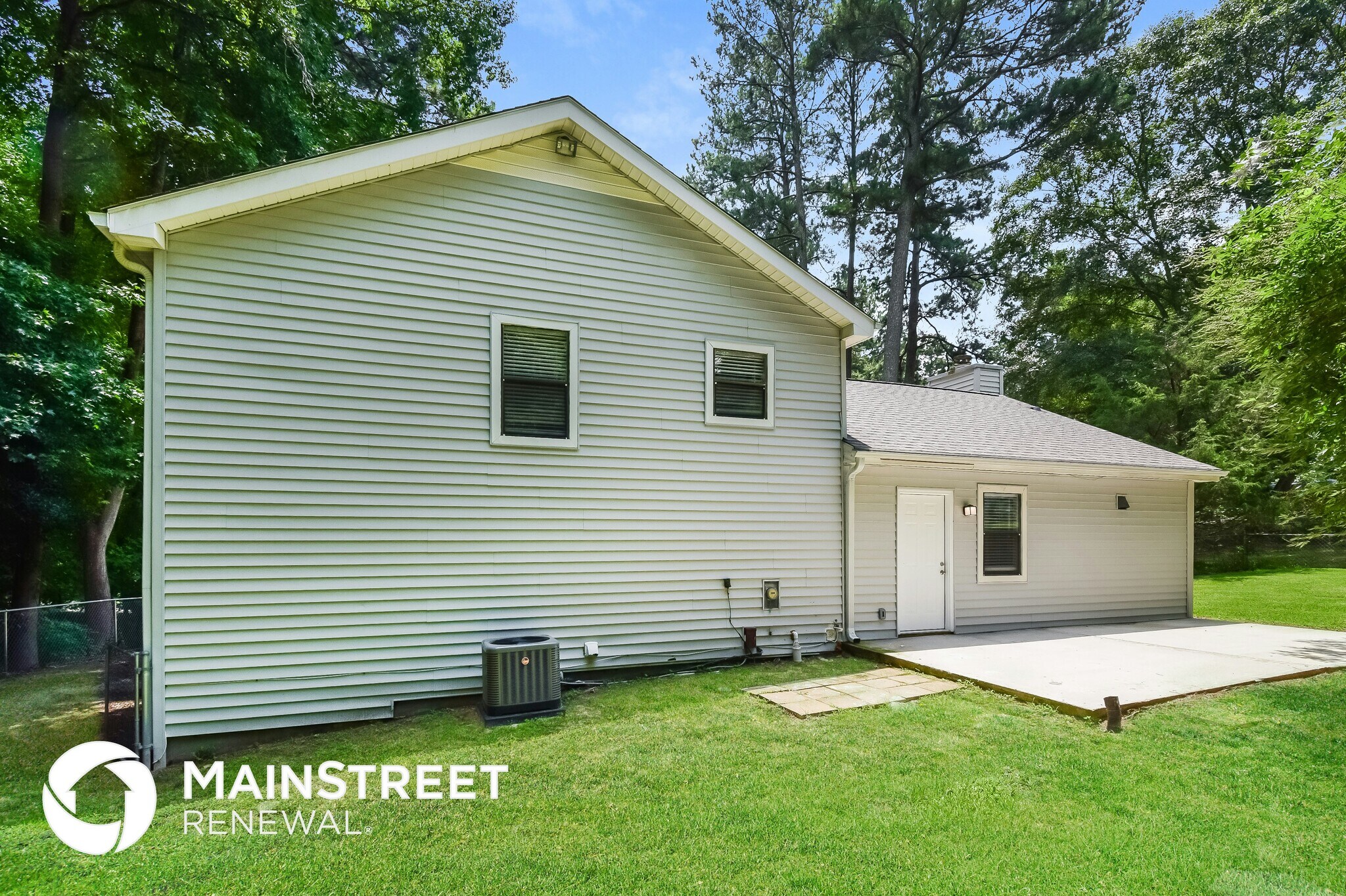Building Photo - 2223 Rio Grande Ct
