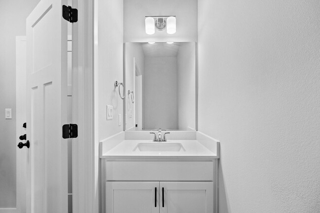 Building Photo - Brand New Townhome - Incredible Space