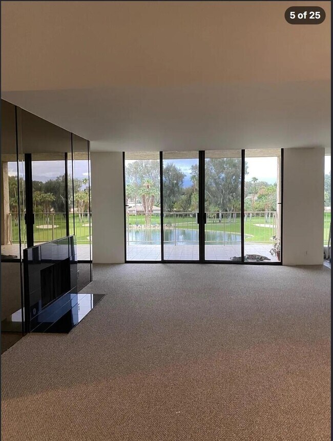 Building Photo - 910 Island Dr
