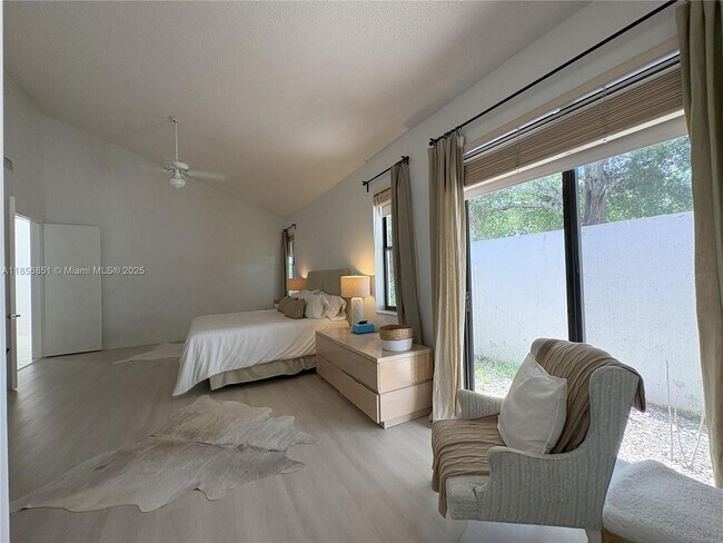 Building Photo - 2538 Windsor Way Ct