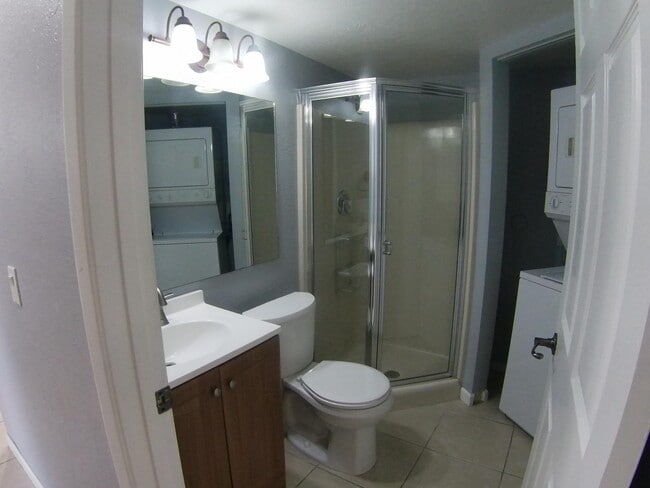 Building Photo - 8116 Severn Dr