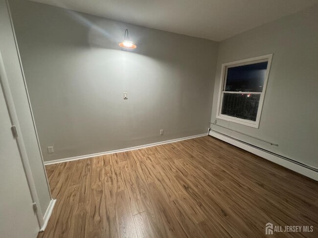 Building Photo - 155 Livingston Ave