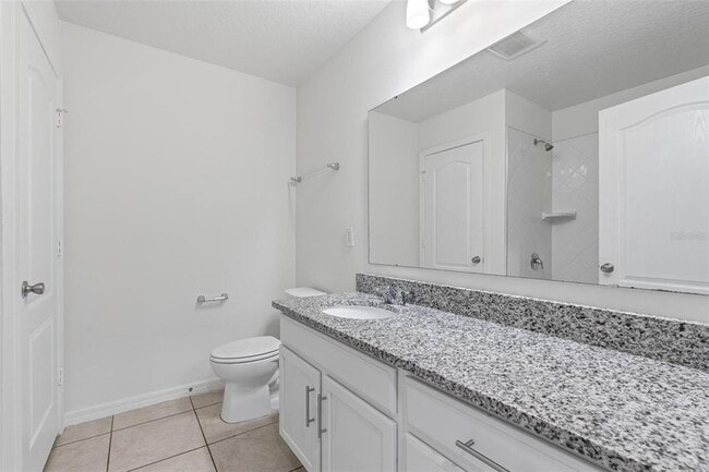 Building Photo - 1557 Venice Ln