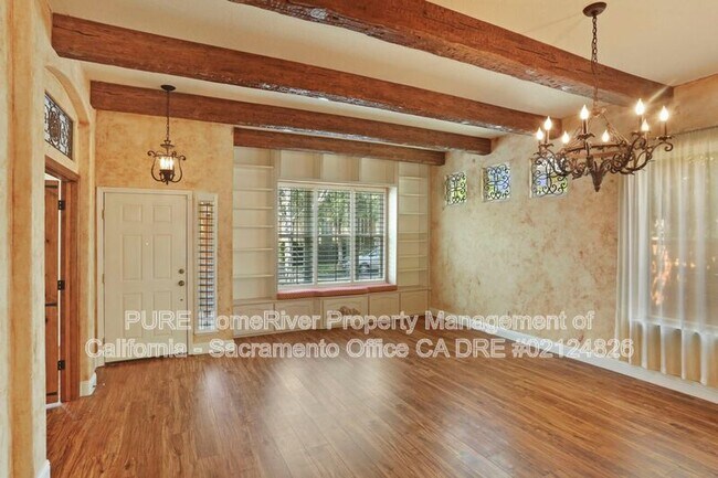 Building Photo - 12020 Gold Pointe Ln