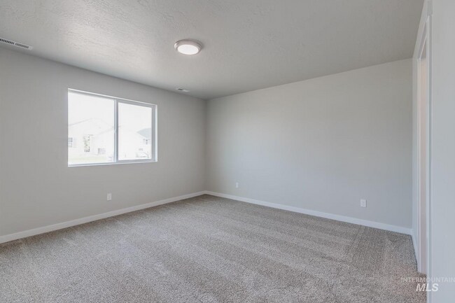 Building Photo - 3400 W Adios St