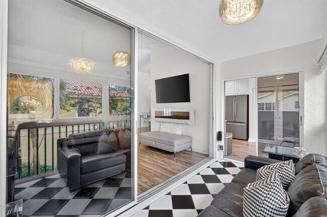 Building Photo - 2121 S Ocean Blvd