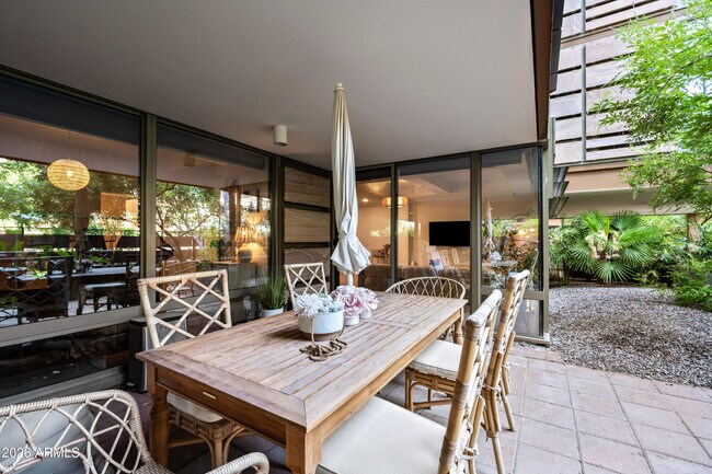 Building Photo - 7151 E Rancho Vista Dr