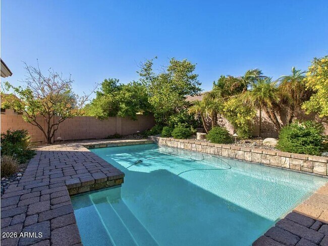 Building Photo - 7252 E Whistling Wind Way