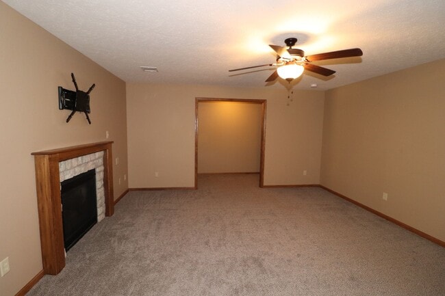 Building Photo - Country House for rent