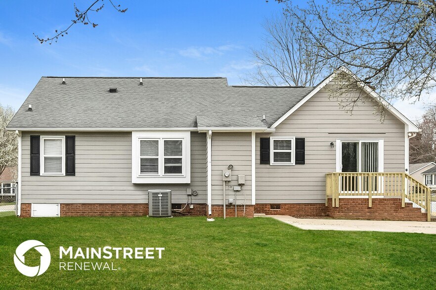 Building Photo - 3201 High View Cir