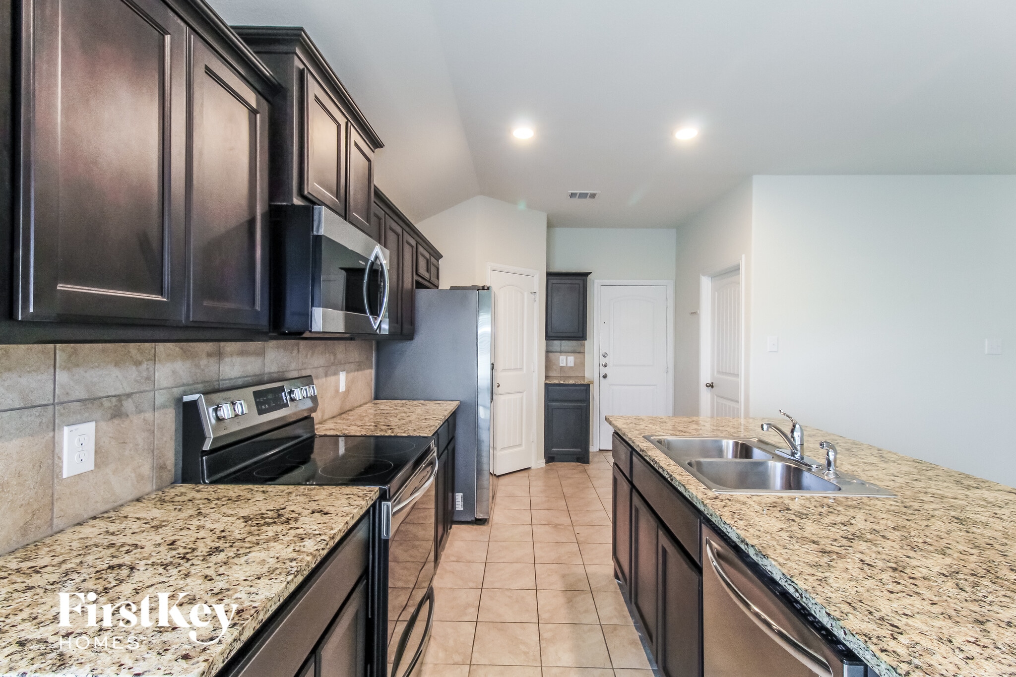 Building Photo - 721 Watson Wy