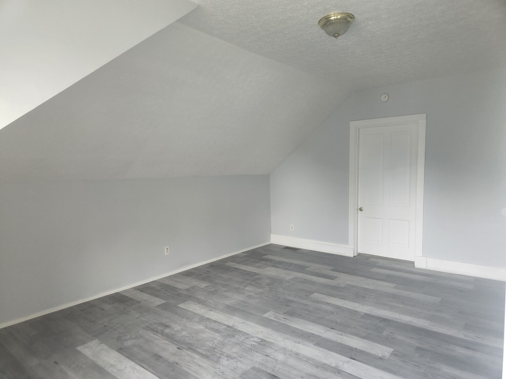 Bedroom 3 - 1036 S 7th St