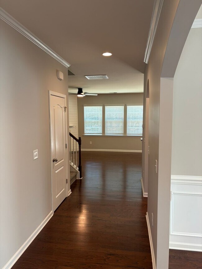 Building Photo - 2679 Southern Trace Dr