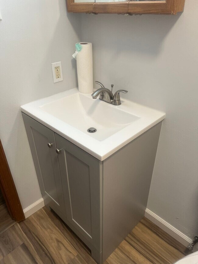 Building Photo - 1828 Marriott Ln