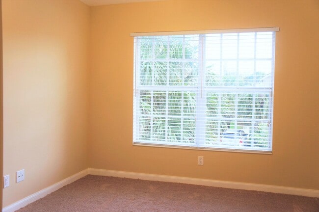 Building Photo - 1032 Pinewood Lake Ct