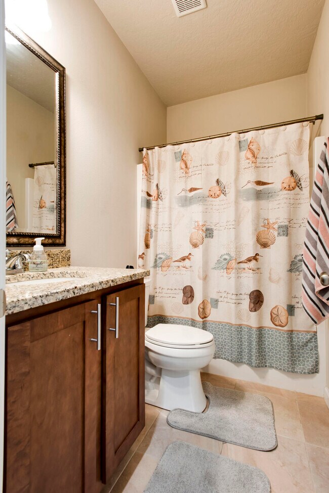 Building Photo - 4600 Hermosa Rd