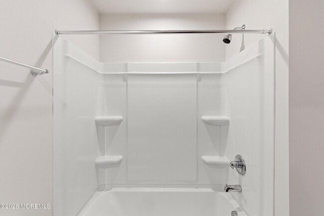 Building Photo - 604 Cyprus Ct