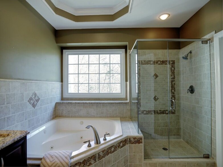 Building Photo - 1155 Arbor Creek Dr