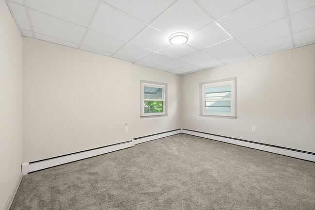 Building Photo - 129 S Clay St