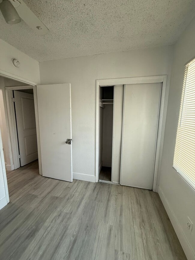 Building Photo - 2 bedroom apartment for rent