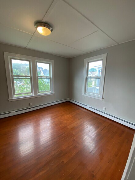 Building Photo - 784 Capitol Ave