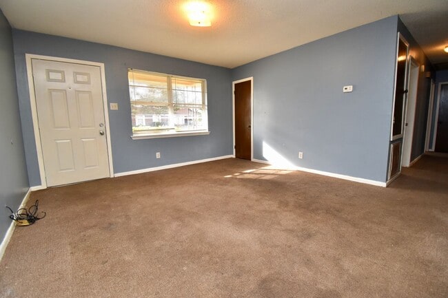 Building Photo - 3 Bed 1.5 Bath in Arcadia
