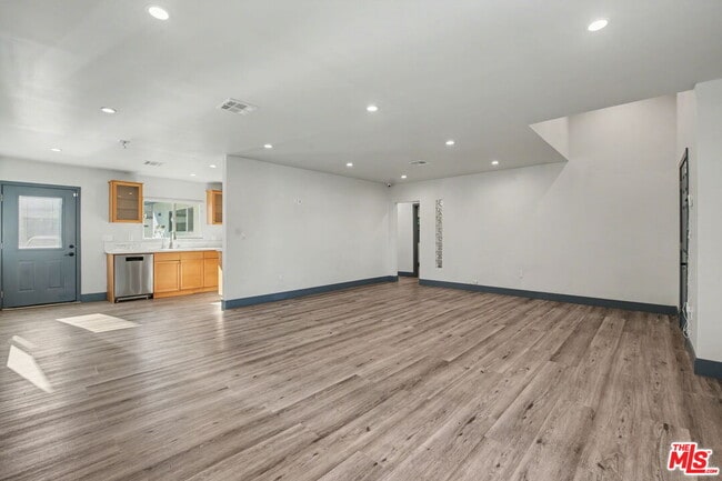 Building Photo - 15134 Friar St