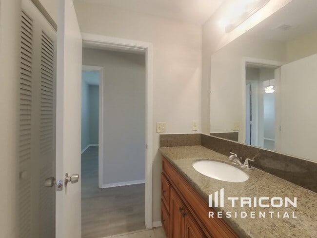 Building Photo - 2273 Seward Cir