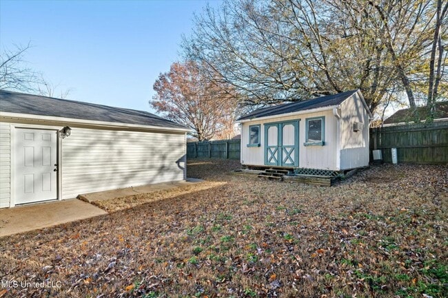 Building Photo - Shadow Oaks Parkway 3865