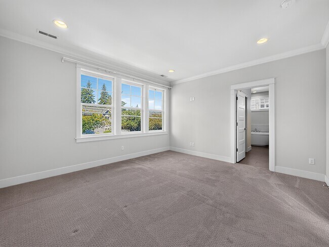 Building Photo - 21238 80th Ave W