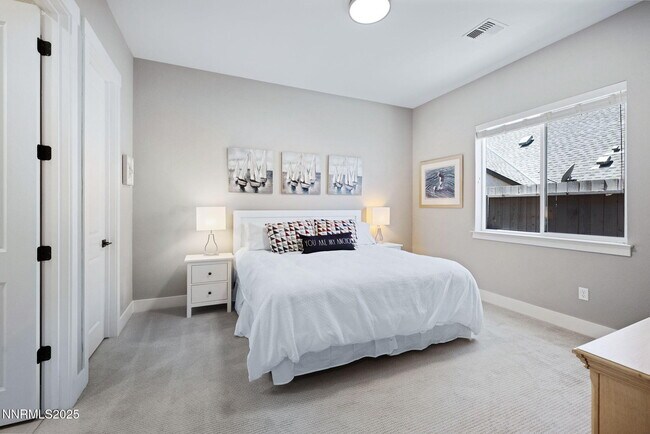 Building Photo - 3060 Feathertop Dr