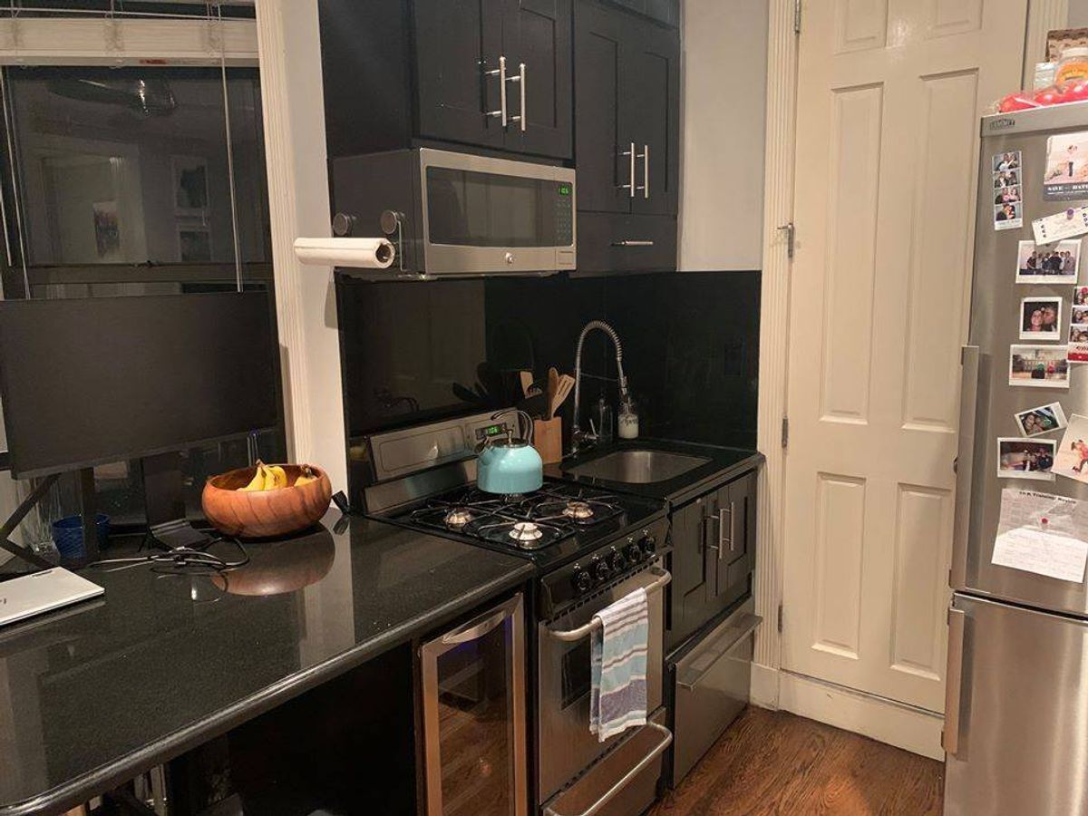 Building Photo - East 5th Street