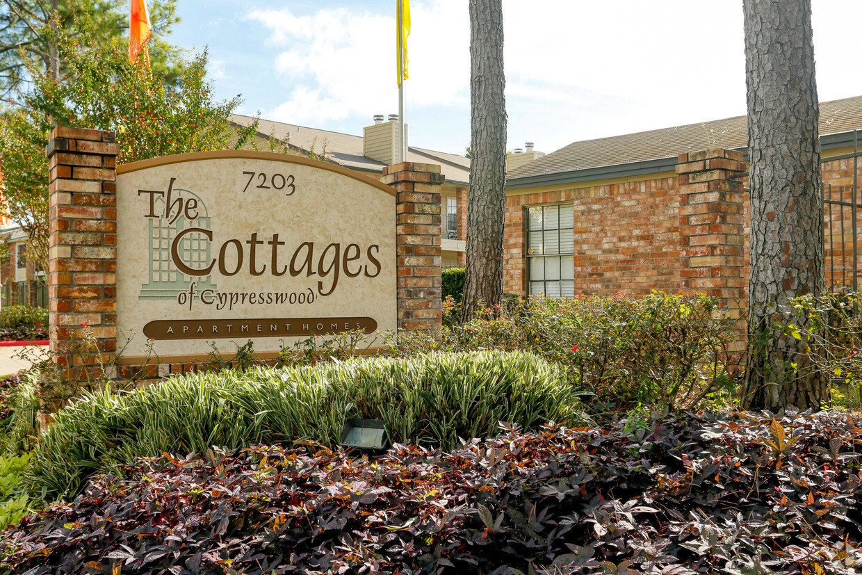 Cottages Of Cypresswood Spring Tx Apartment Finder