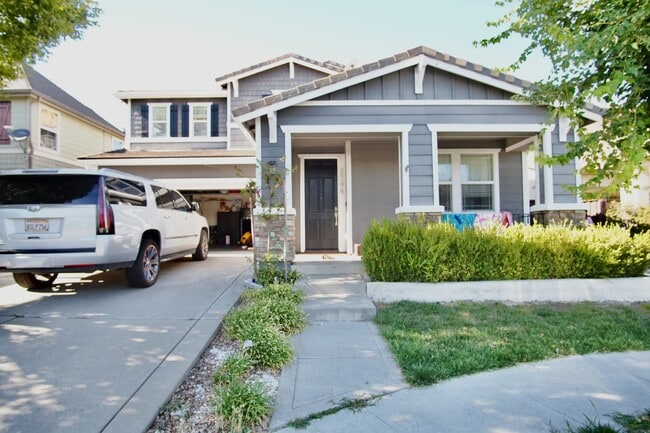 Building Photo - 2795 Ortiz Pl